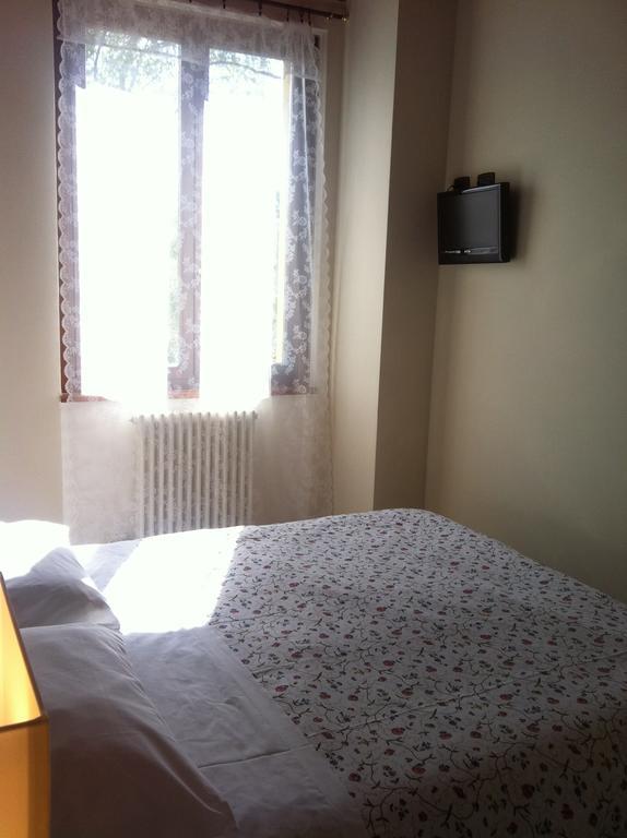 Appartamento Luisa Parma Room photo